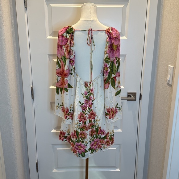 FARM Rio Summer Floral Mini Short Dress Size M - Picture 10 of 10